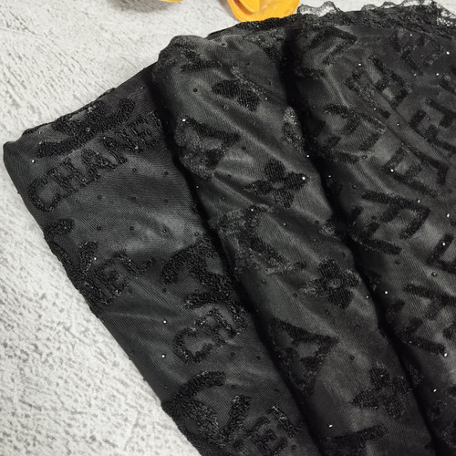 شال مشکی مجلسی طرحدار نگین دور دانتل