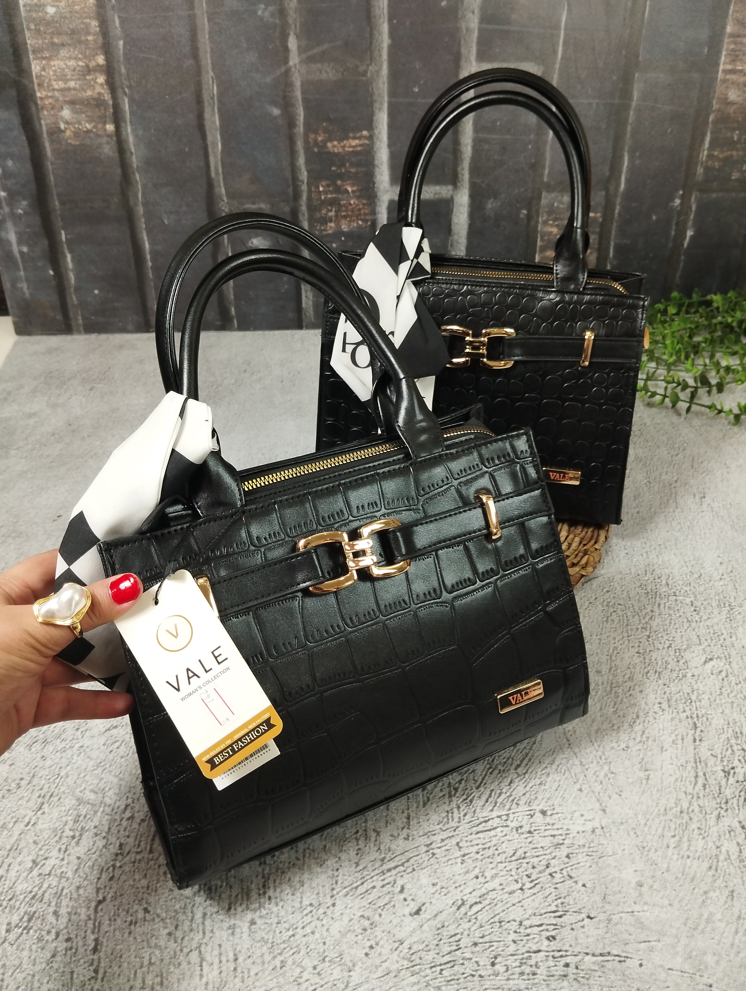 کیف زنانه  سگکک کمربندی  طرحدار طرحدار مارک وال